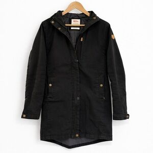 Fjallraven Kiruna Padded Parka Women’s G-1000 Insulated Hooded Jacket - Black XS